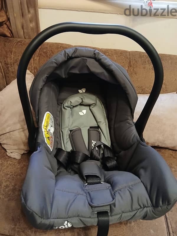 joie baby car seat 1