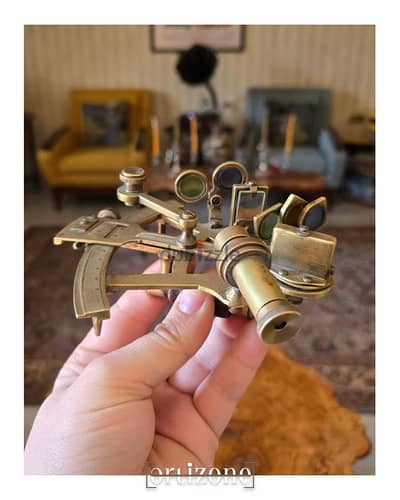 Antique Brass Sextant انتيك بحري