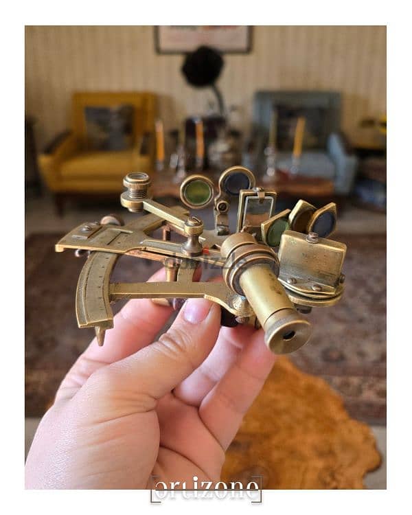 Antique Brass Sextant انتيك بحري 0