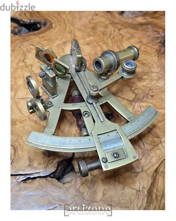 Antique Brass Sextant انتيك بحري 1