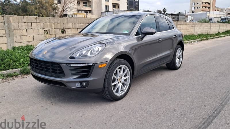 Porsche Macan 2016 0