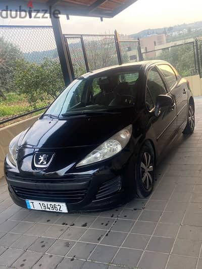 Peugeot 207 2010