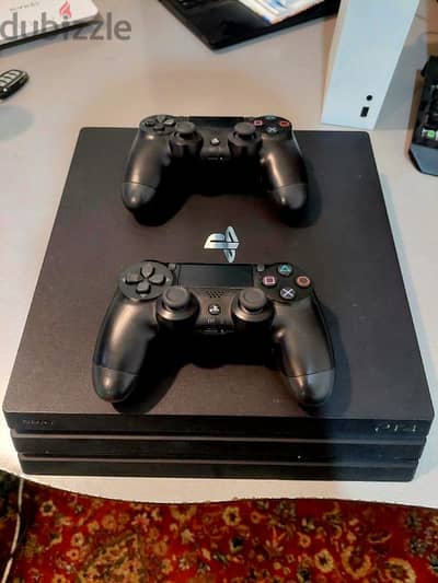 ps4 pro 1TB m3addle/jailbreaked 5ar2a