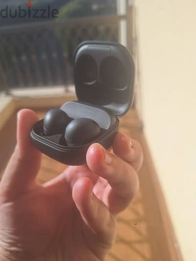 used galaxy buds 2 pro (black) only 4 times excellent condition