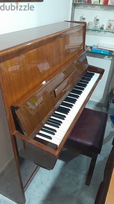 piano for sale in good conditions