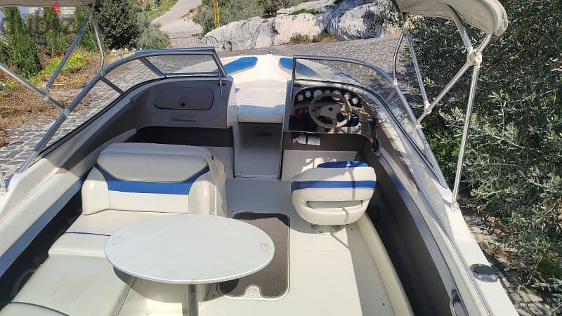 bayliner 225. للبيع 6