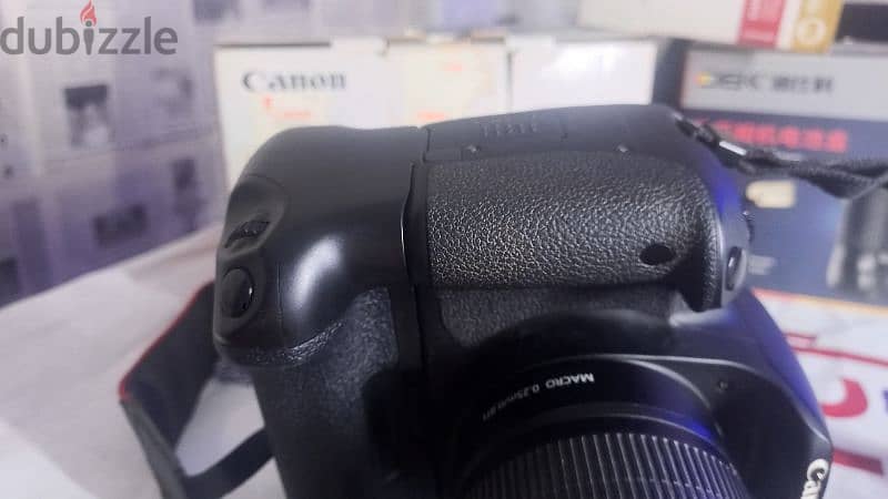 canon 650d. 6