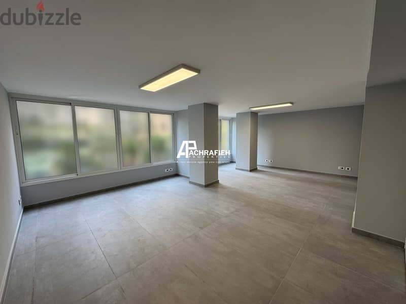 Office for Rent In Badaro - مكتب للإجار في بدارو 0