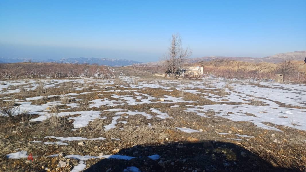 750 SQM Land for sale in Tarchich - أرض للبيع  في  ترشيش 0