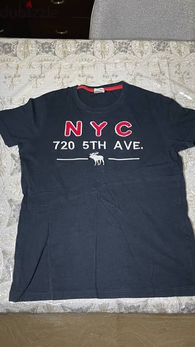 Abercrombie and Fitch size M