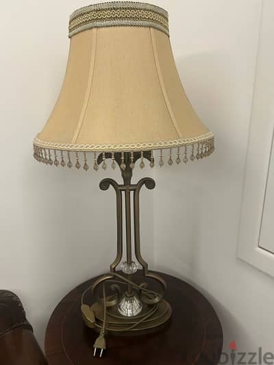 lamp and table for salon decoration