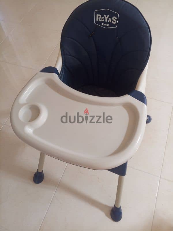 high chair 0