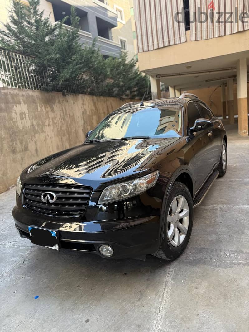 Infiniti 2004 FX45 0