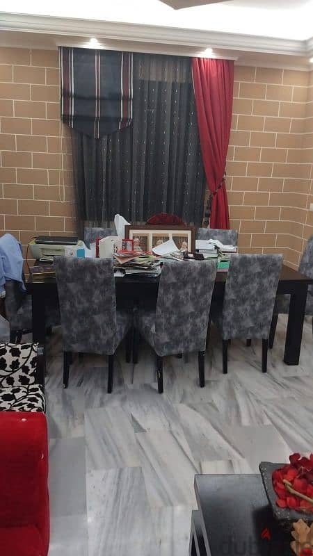 Dining table with chairs (طاولة سفرة كتير مرتبة) 0