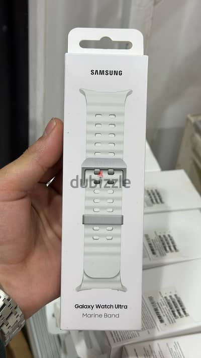 Samsung galaxy watch ultra Marine band white