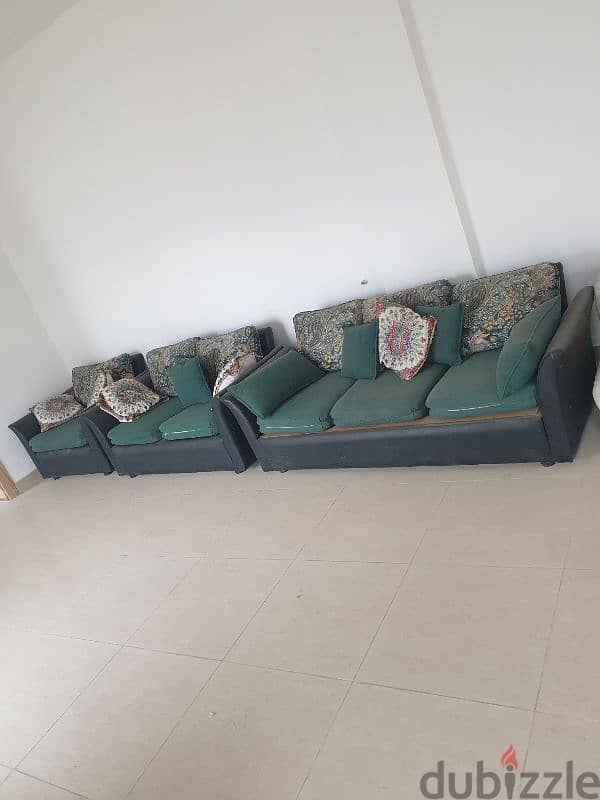 full seats living room used Hot offer 100$عرض جنون 0