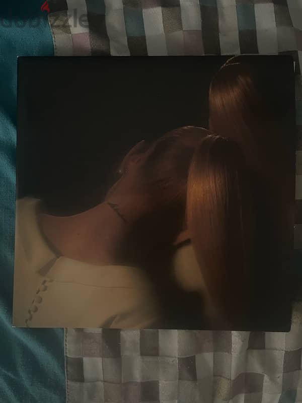 Ariana Grande Vinyl 1