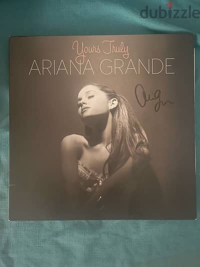 Ariana Grande vinyl