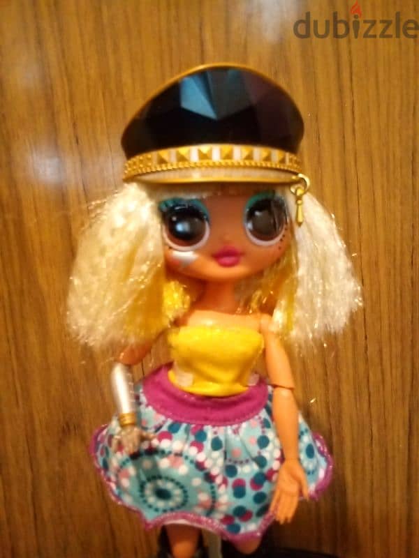 LOL REMIX ROCK SUPER SURPRISE OMG As new doll boots+her own Hat=30$ 2