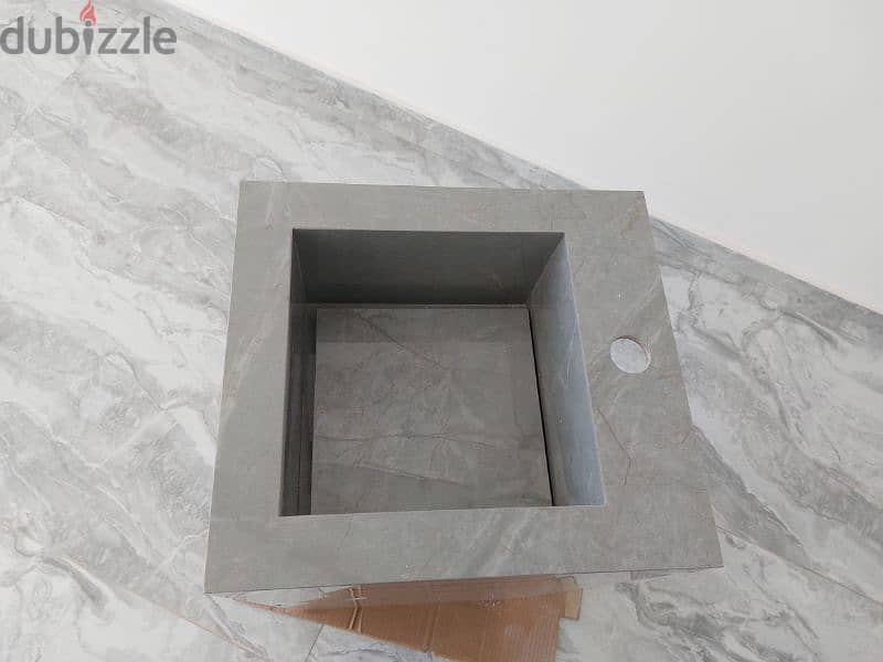 Bathroom sink gray 1