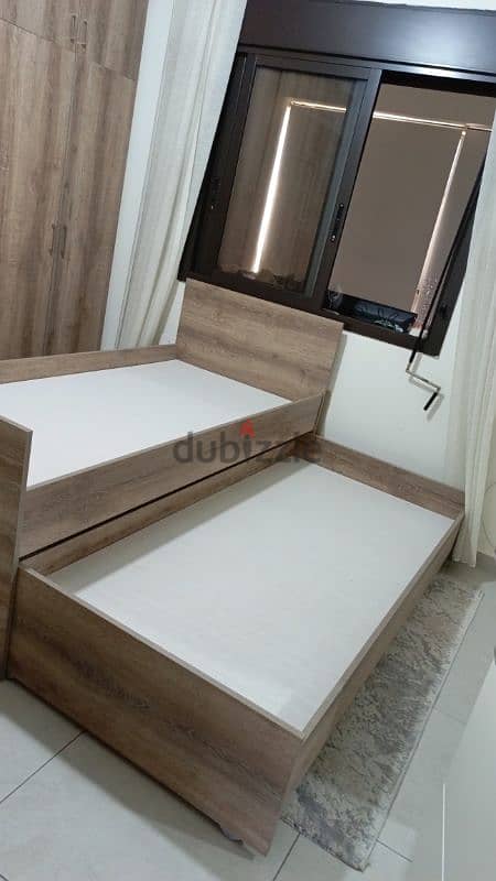 2 beds for sale 0