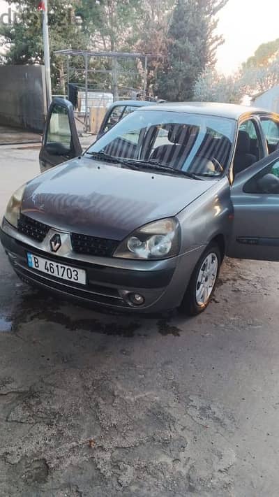 Renault Clio 2004