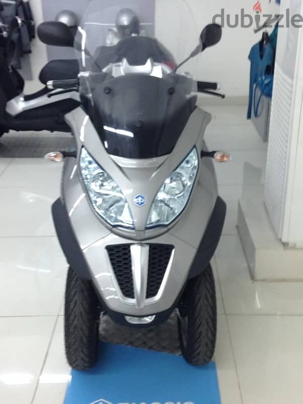 Piaggio MP3 300 cc 0