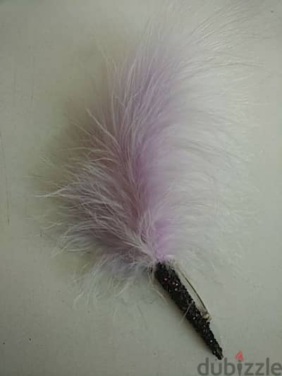 Vintage feather brooch - Not Negotiable