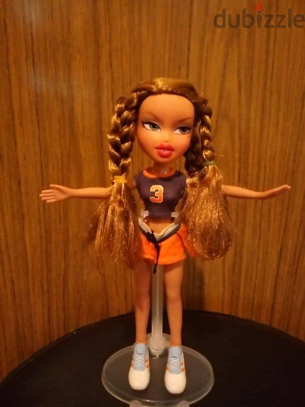 BRATZ PLAY SPORTZ -SLAMMIN SOCCER YASMIN Great MGA 1st edition doll=40 0