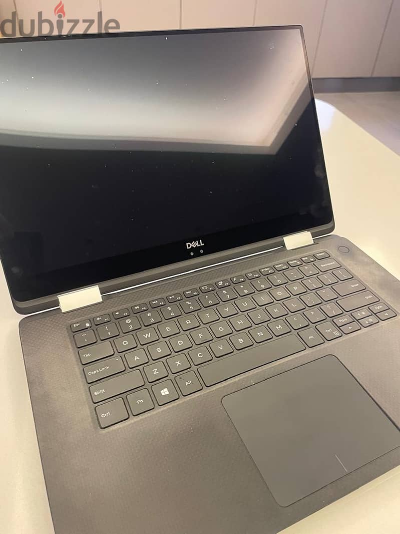 DELL XPS 15 9575 - 2 in 1 Flip & Touch (Like New) - 4GB Dedicated GPU 0