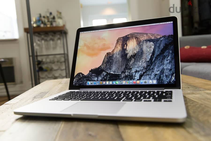 Macbook Pro 2015 retina 13 inch 1