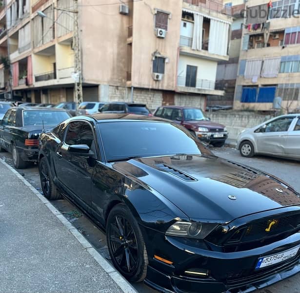 Ford Mustang 2010 look 2014 0