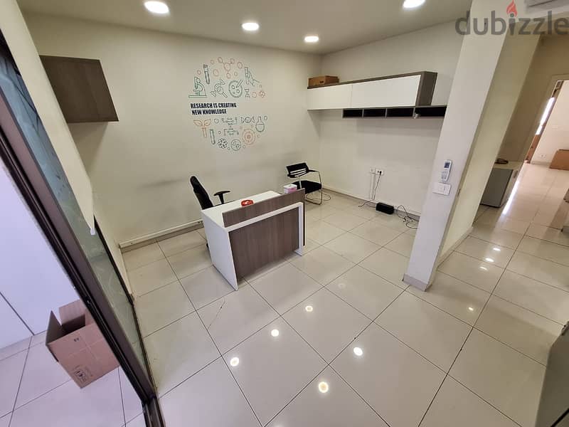 Office for Rent in Jdeide ,Prime Location - مكتب للايجارفي الجديدة 0