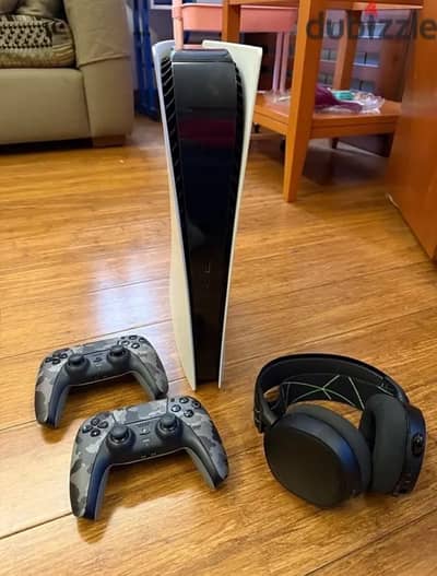 PlayStation 5 Digital edition + 2 cont + 1TB NVME + 3D Headset