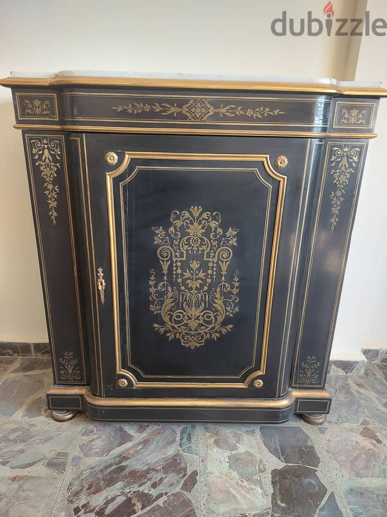 antique cabinet 0