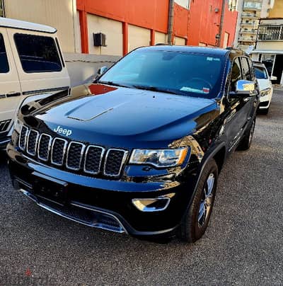 Jeep Grand Cherokee 2017 limited clean carfax mint conditon