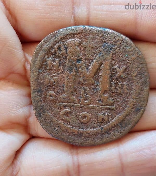 Beyzantine Juatinian Wide around 40 mm diameter 527AD Bronze Follis 1