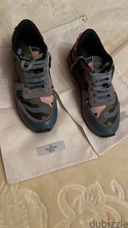 valentino sneakers 3