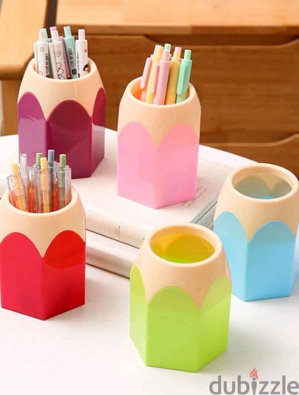 cute stationery stand 1