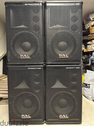 speakers used for sale ( like new )