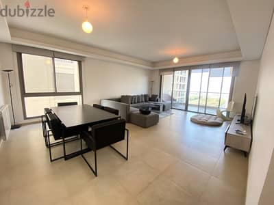 Large and sunny minimalist apart with sea view