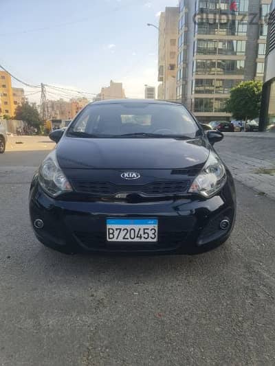 KIA RIO HATCHBACK MIDEL 2014 BLACK