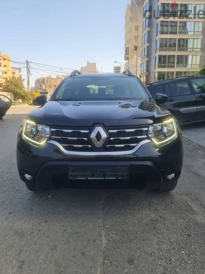 RENAULT DUSTER 2WD MODEL 2019 BLACK COMPANY SOURCE