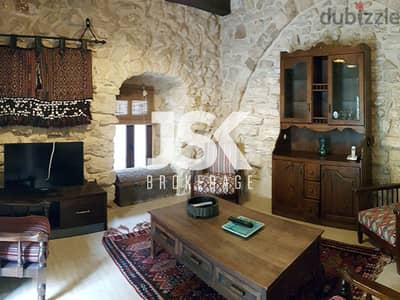 L04226-Apartment For Rent In The Old Town of Aamchit