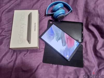 Samsung A7 lite sm-T220 + Bluetooth headphones