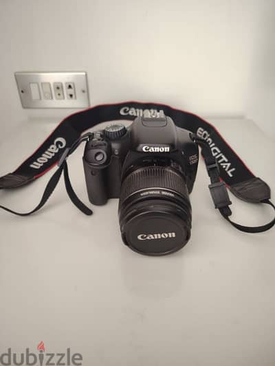 Canon EOS 550D DSLR camera with 18-55mm lens