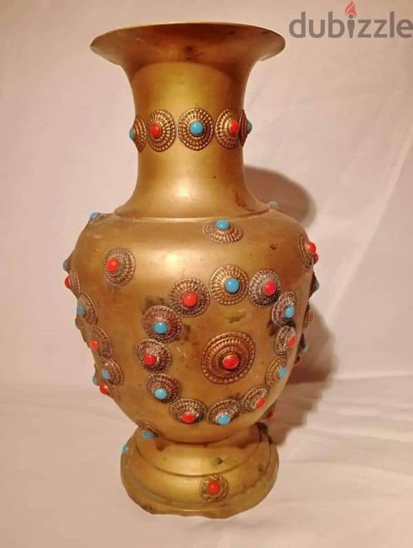 old spain vase copper with stones 0