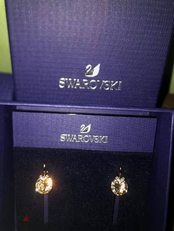 Swarovski Bella Crystal Earrings 1