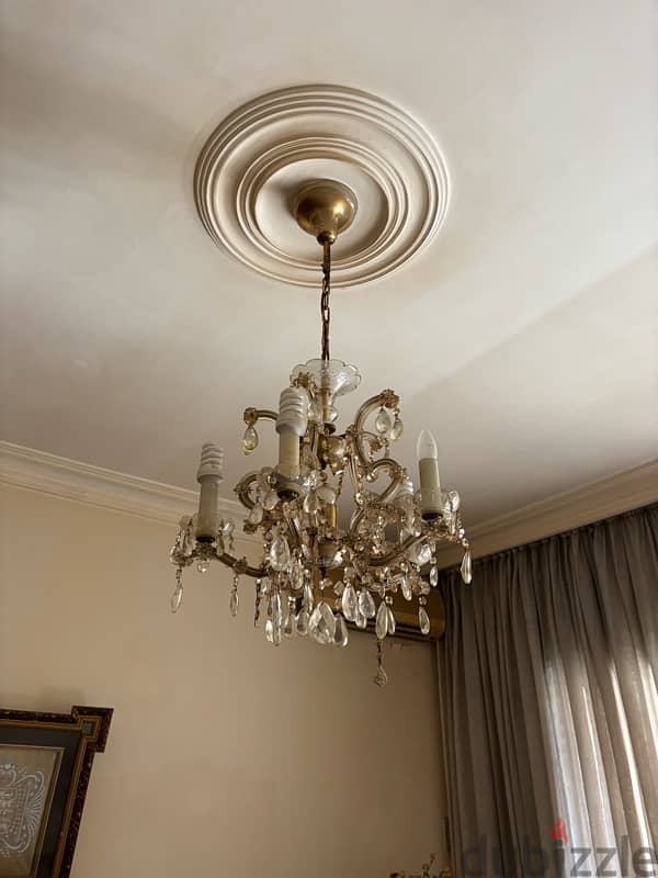 chandelier 0