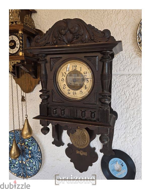 antique wall clock 1